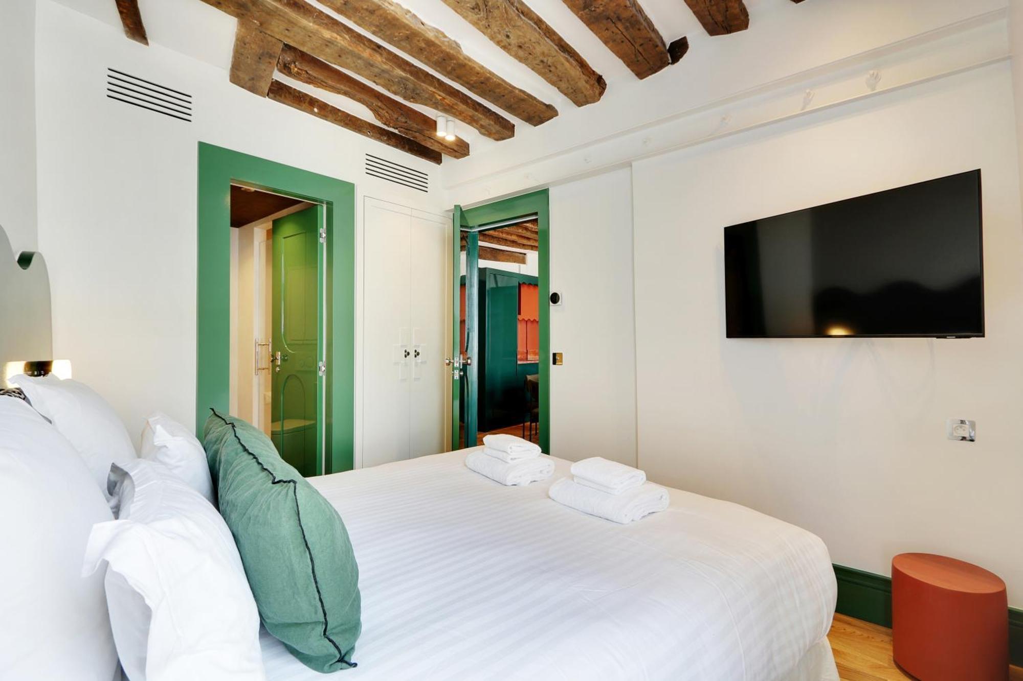 Paris Home Collection Serviced Apartments In Notre Dame - Rue Savoie Exteriör bild